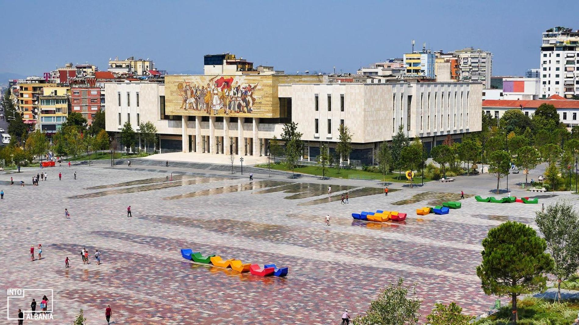 Circle Tirana City Center Kültér fotó